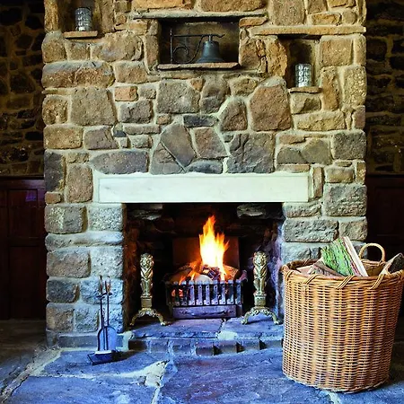 The Golden Lion At Settle Отель Сеттл