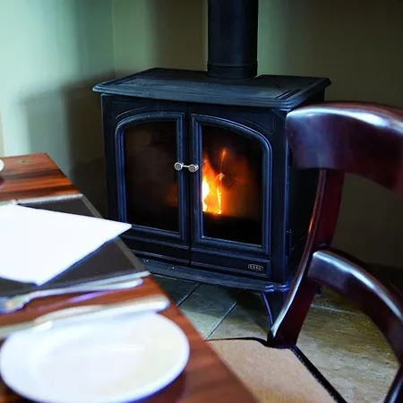 The Golden Lion At Settle 4* Сеттл