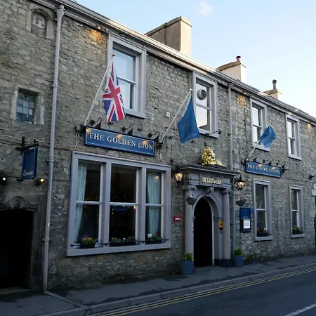 The Golden Lion At Settle Отель Сеттл