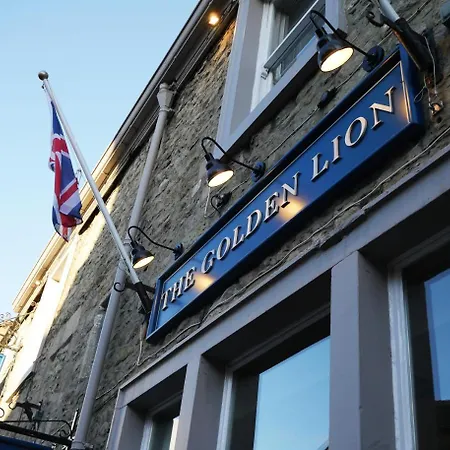 Отель The Golden Lion At Settle