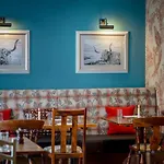 The Golden Lion At