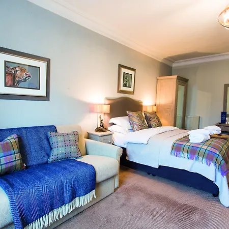 The Golden Lion At Settle