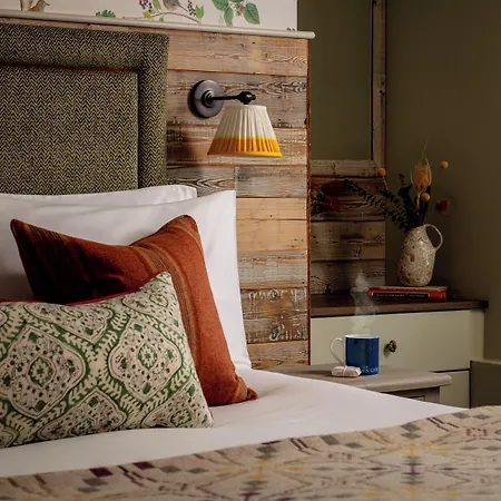 The Golden Lion At Settle