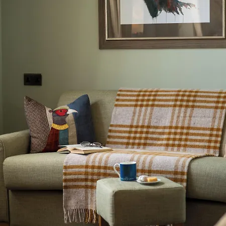 The Golden Lion At Hotel