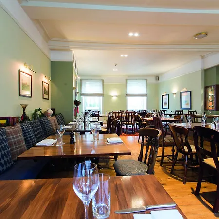 The Golden Lion At Settle Hotel 4*