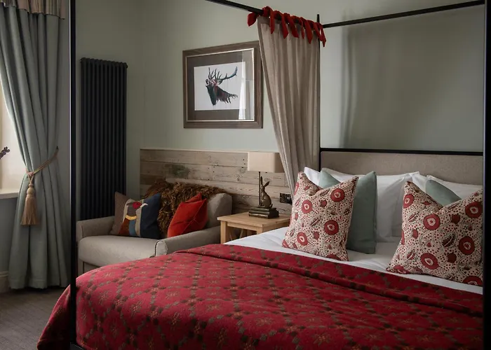 The Golden Lion At Settle Hotel Settle