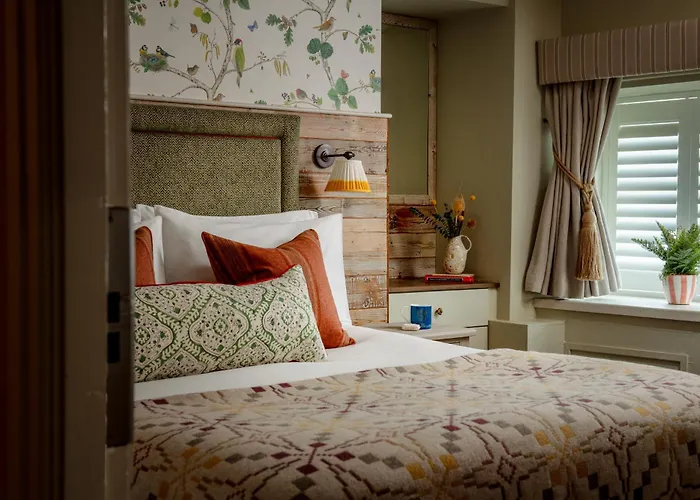 The Golden Lion At Settle Hotel 4*