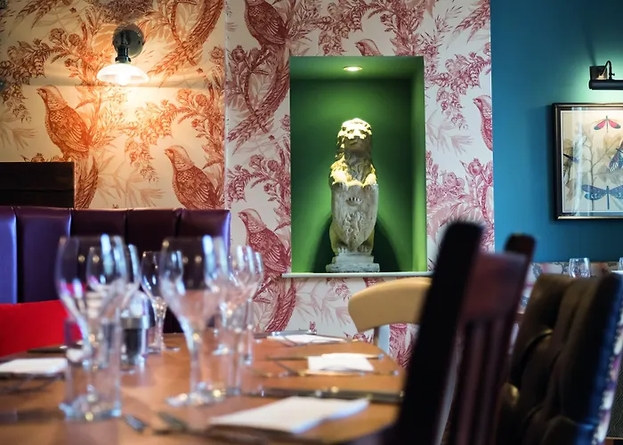 The Golden Lion At Settle Hotel