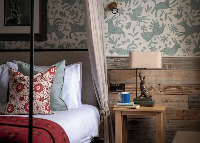 The Golden Lion At Settle 4*