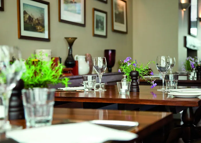 Hotel The Golden Lion At Settle