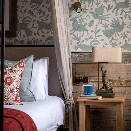 Hotel The Golden Lion At