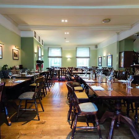 Hotel The Golden Lion At